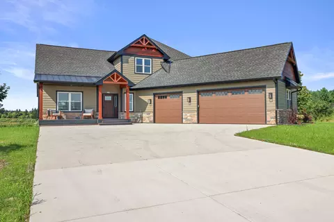 285 Sandstone, Slinger, WI 53086