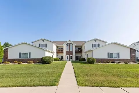1612 Commonwealth #3, Fort Atkinson, WI 53538