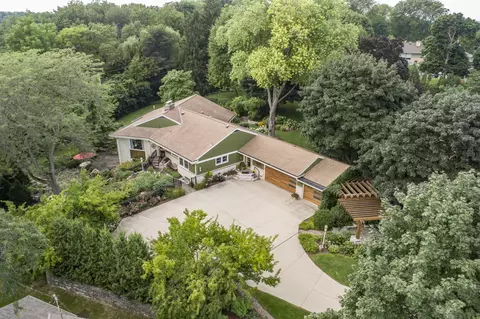 s24w23052 Morningside, Waukesha, WI 53186