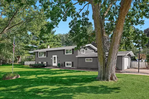 710 Hanson, Campbell, WI 54603