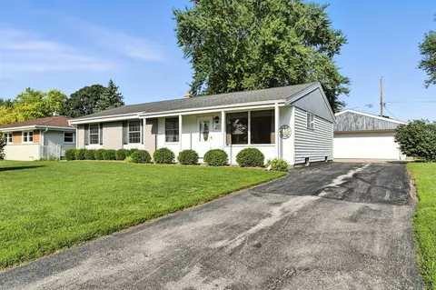 w244n6550 Grogan, Sussex, WI 53089
