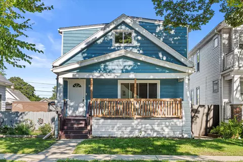 2066 S 58th, West Allis, WI 53219