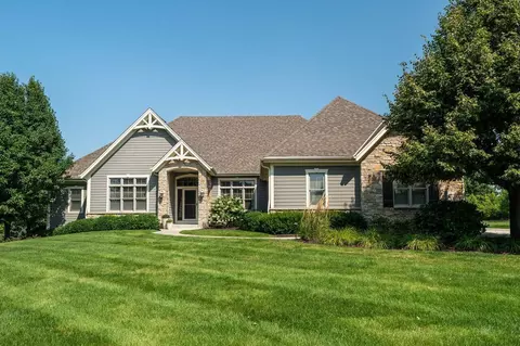 n37w23604 Broken Hl, Pewaukee, WI 53072