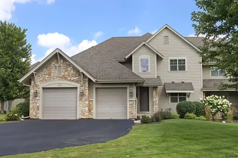 663 Greenview #55-27, Geneva, WI 53147