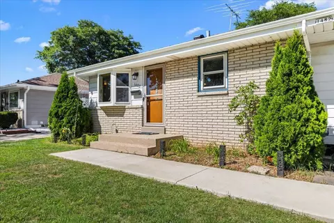 1482 W Granada, Milwaukee, WI 53221