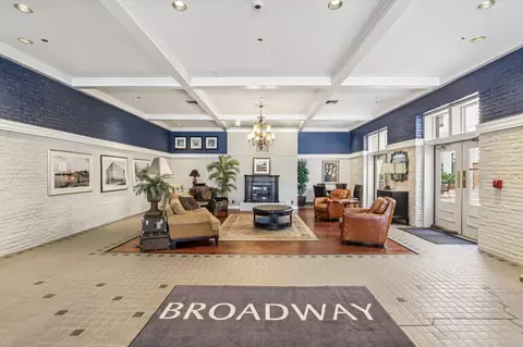 234 N Broadway #513, Milwaukee, WI 53202