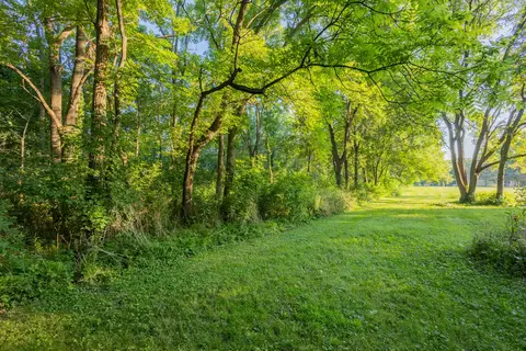 12134 W St Martins, Franklin, WI 53132