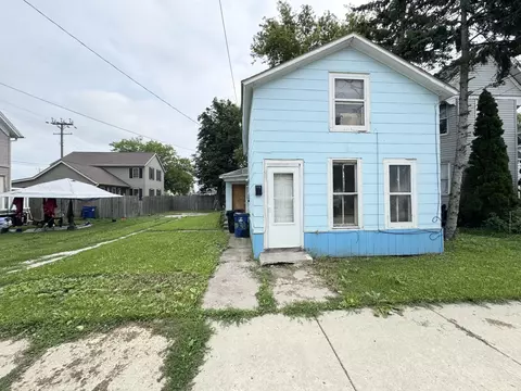 911 Racine, Racine, WI 53403