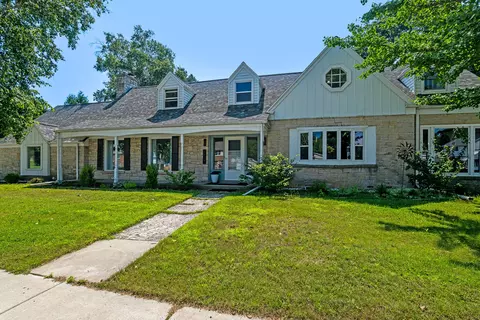 1117 Waldo, Manitowoc, WI 54220