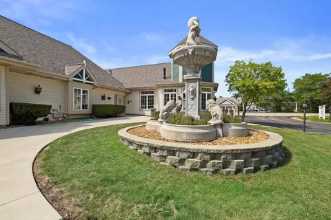 1503 92nd #9, Sturtevant, WI 53177