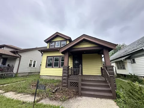 4515 N 27th, Milwaukee, WI 53209