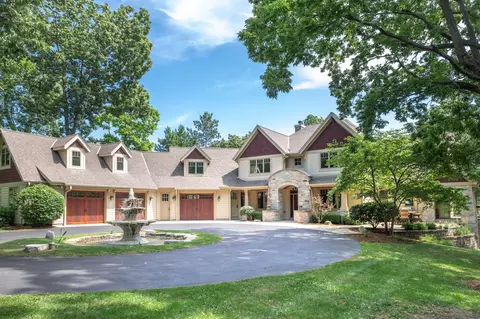 w342n5150 Road P, Oconomowoc, WI 53069