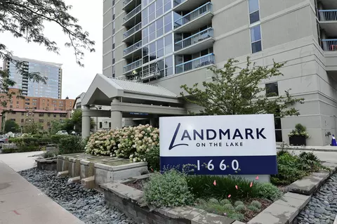 1660 N Prospect #503, Milwaukee, WI 53202
