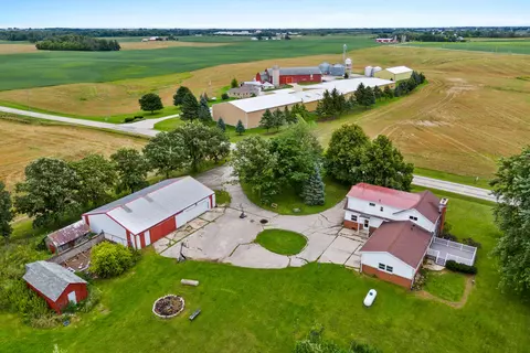 w2156 Stahl Road, Lima, WI 53085