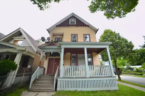 1001 S 18th, Milwaukee, WI 53204