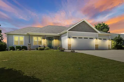 218 Skyline, Lake Geneva, WI 53147