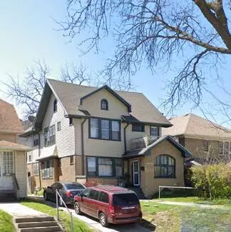 3425 W Highland #3427, Milwaukee, WI 53208