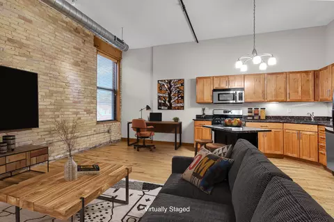1017 S 2nd #303, Milwaukee, WI 53204