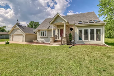 3626 W Missouri, Franklin, WI 53132