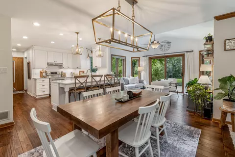 353 Westfield, Pewaukee, WI 53072