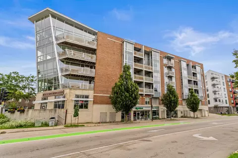 1541 N Jefferson #203, Milwaukee, WI 53202