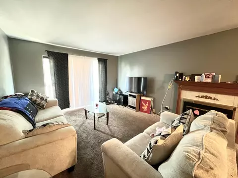 6051 W W Prt #204, Milwaukee, WI 53223