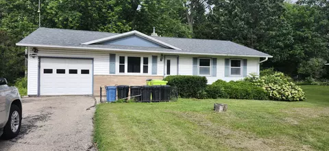 4057 Highway 67, Elkhorn, WI 53121