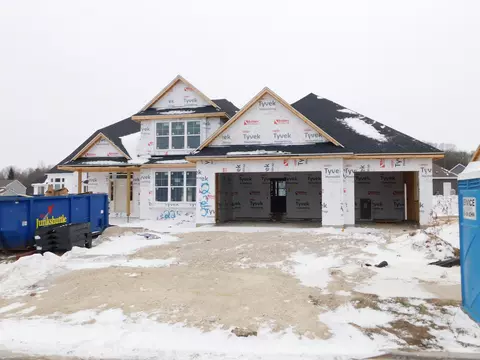225 Mulberry, Grafton, WI 53024