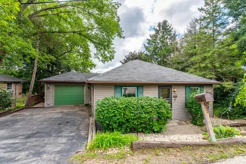503 S Front, Burlington, WI 53105