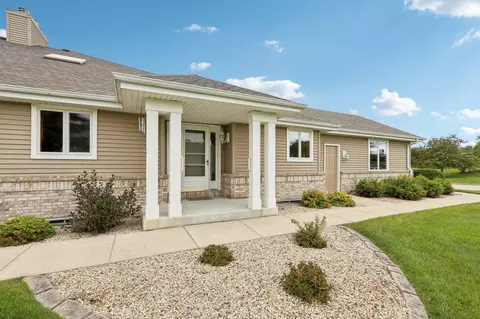 w174n7920 Wildwood, Menomonee Falls, WI 53051