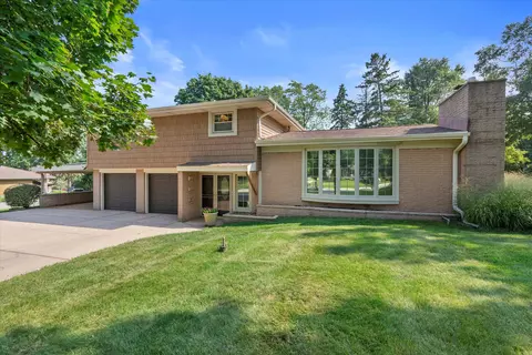 11331 W Carroll, Franklin, WI 53132