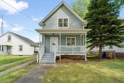6907 Sheridan, Kenosha, WI 53143