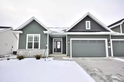 1017 Elderberry, Oconomowoc, WI 53066