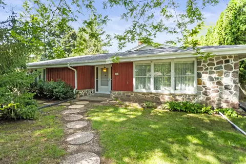 4405 N 110th, Wauwatosa, WI 53225