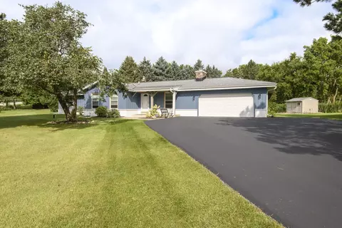 w315n631 Huckleberry, Delafield, WI 53018