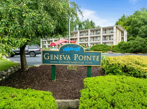 227 Dewey #205, Fontana, WI 53125
