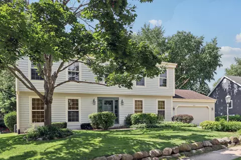 2615 Lavine, Waukesha, WI 53189