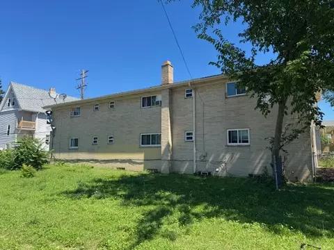 810 W Lapham, Milwaukee, WI 53204