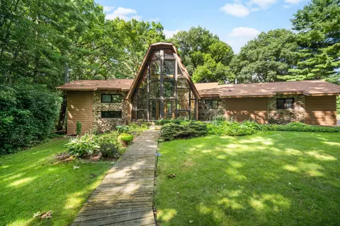 w282s3580 Ringneck, Genesee, WI 53189