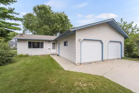 248 Linwood, West Bend, WI 53095