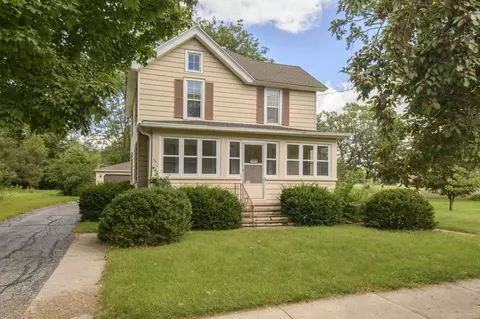 1962 Beulah, East Troy, WI 53120