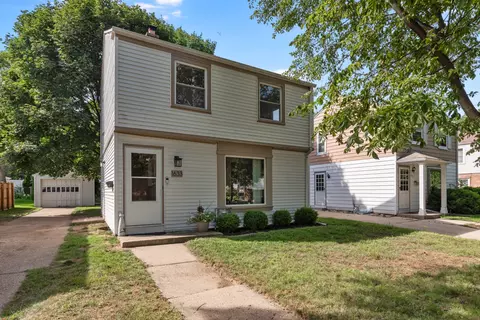 1633 Eden, Saint Francis, WI 53235