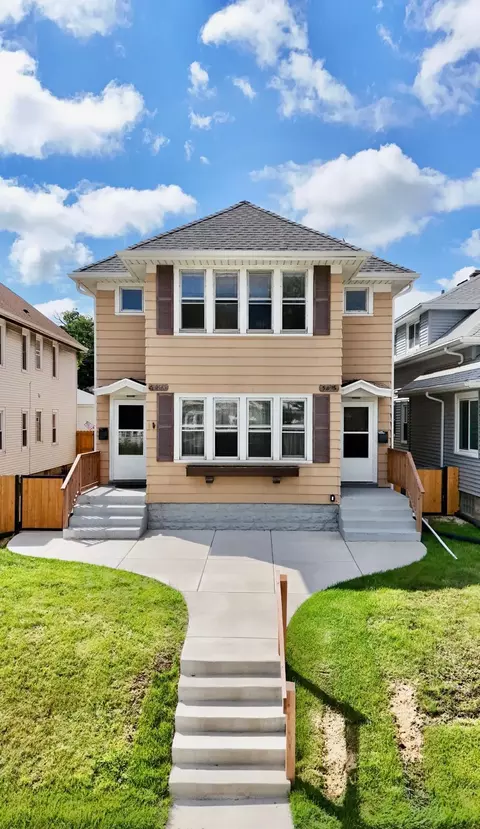 5223 W Greenfield #5225, West Milwaukee, WI 53214