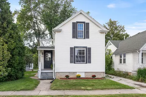 1123 12th, Grafton, WI 53024