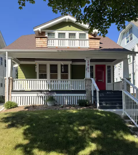 3905 N Farwell, Shorewood, WI 53211