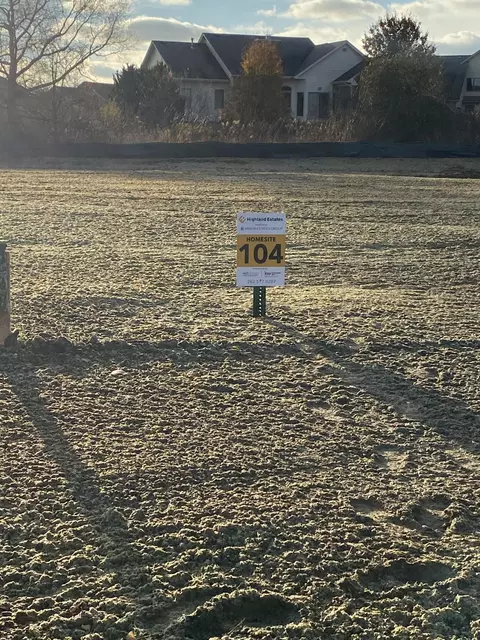 Lt104 Highland, Pleasant Prairie, WI 53158