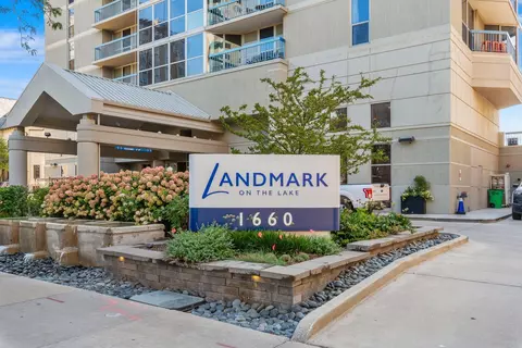 1660 N Prospect #1207, Milwaukee, WI 53202