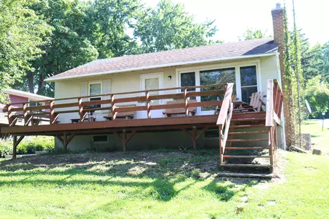 n5183 Wildcat Road, Hubbard, WI 53035