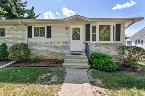 429 1st, La Crescent, MN 55947