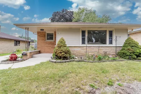 8237 W Potomac, Milwaukee, WI 53218